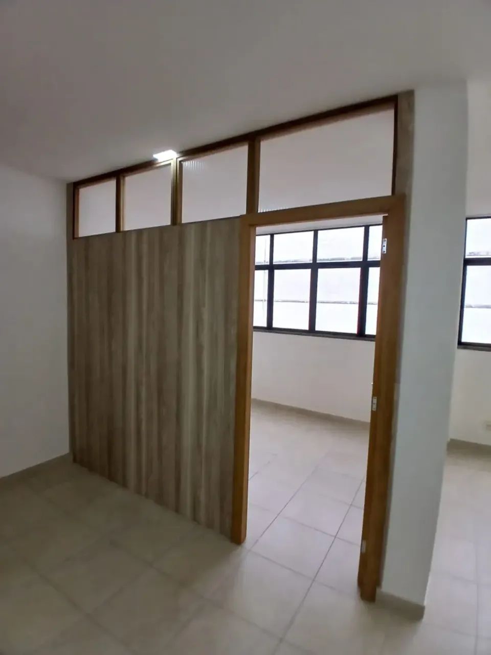 Sala comercial excelente com 54 m² - Várzea - Teresópolis, RJ - Foto 3