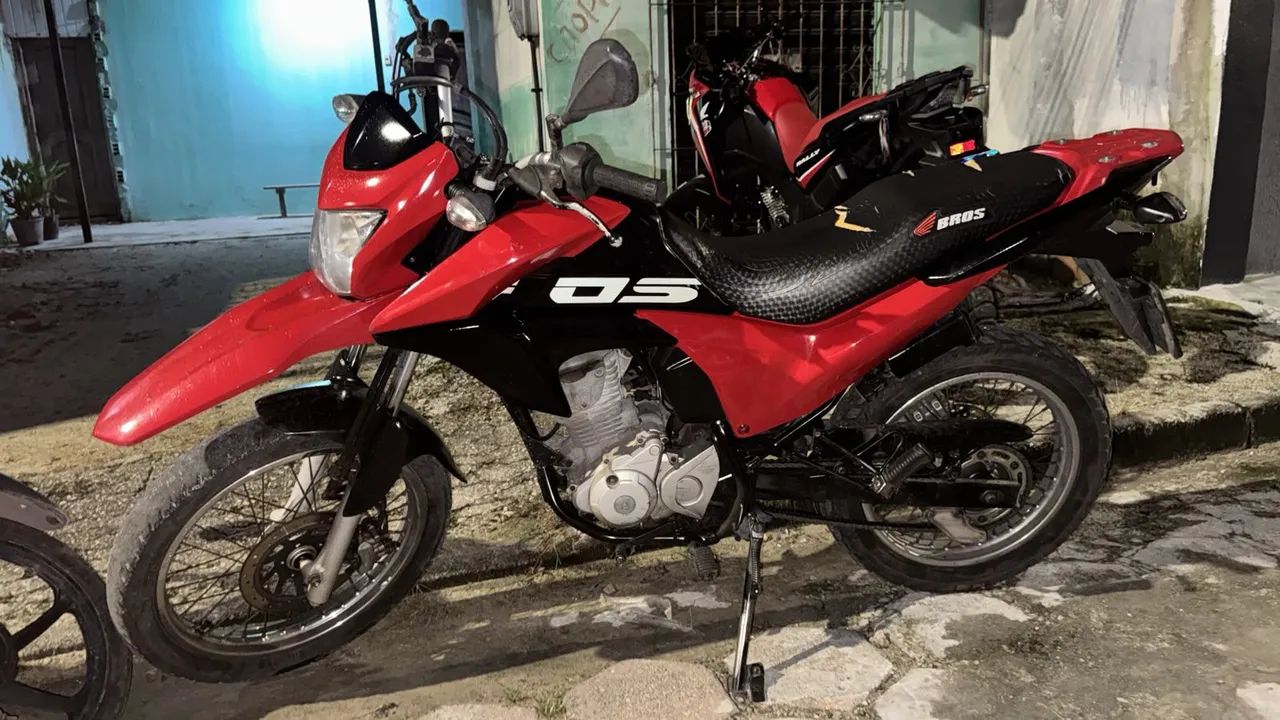 Bros 160