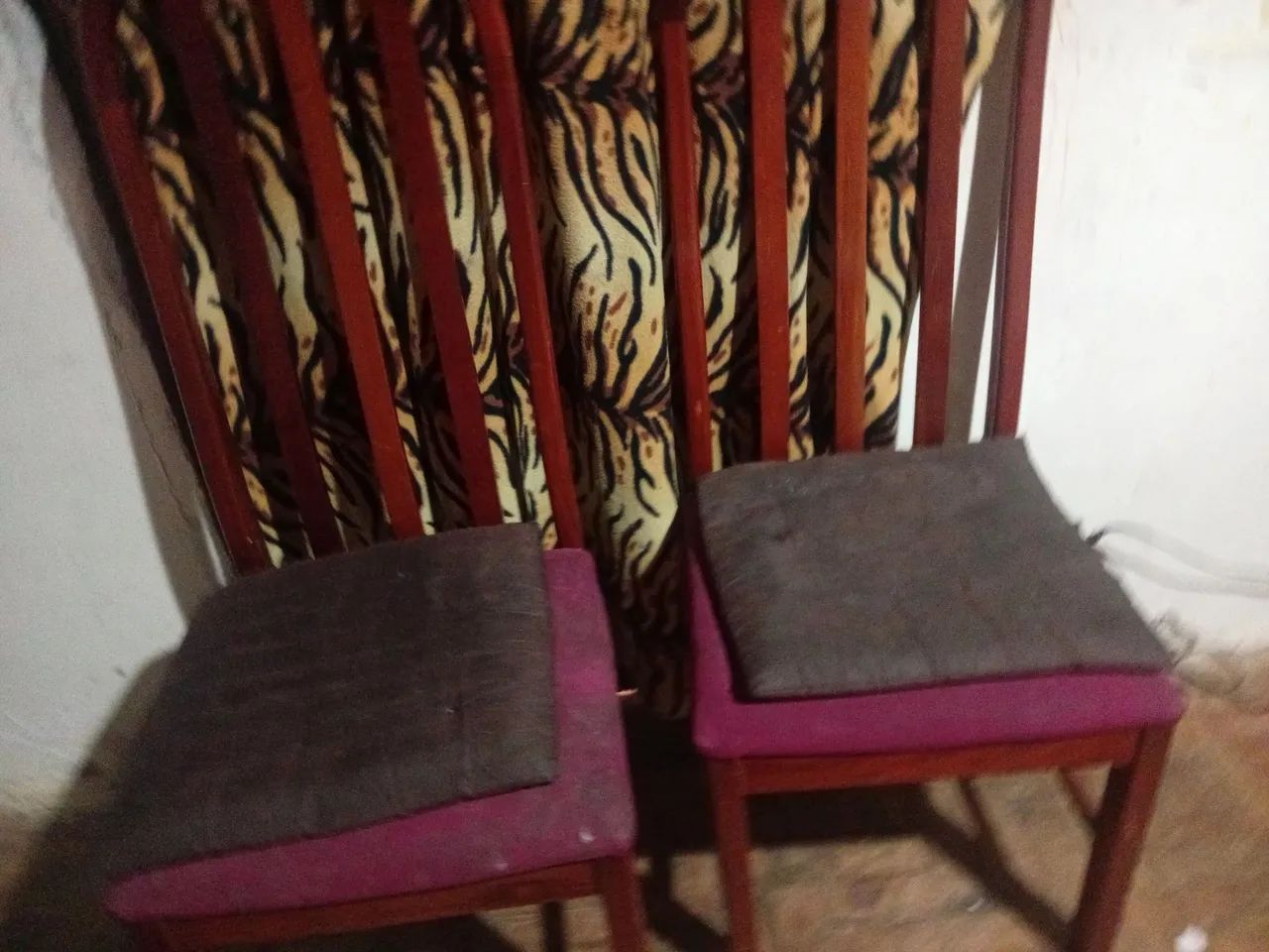 Mesa de Jantar Imbuia maciça  - Foto 4