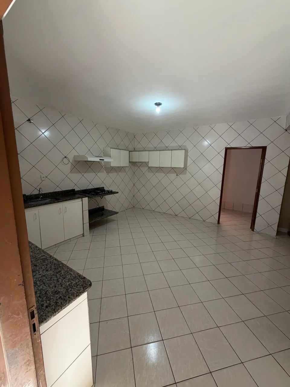 ALUGO CASA PRÓX A AV. BERNARDO SAYÃO - Foto 3