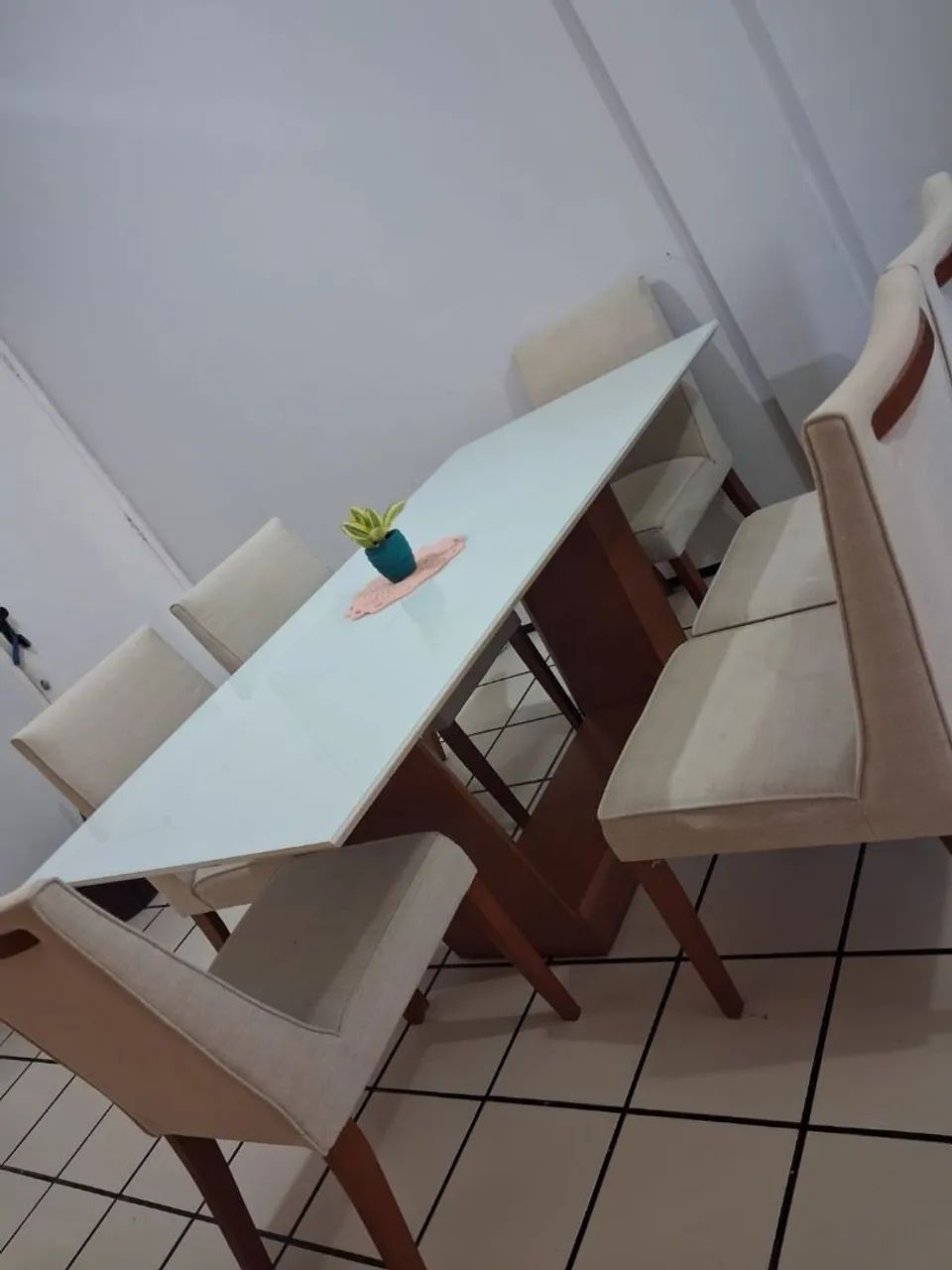 Mesa de jantar Decorart 1,80 m com 6 cadeiras - Foto 3