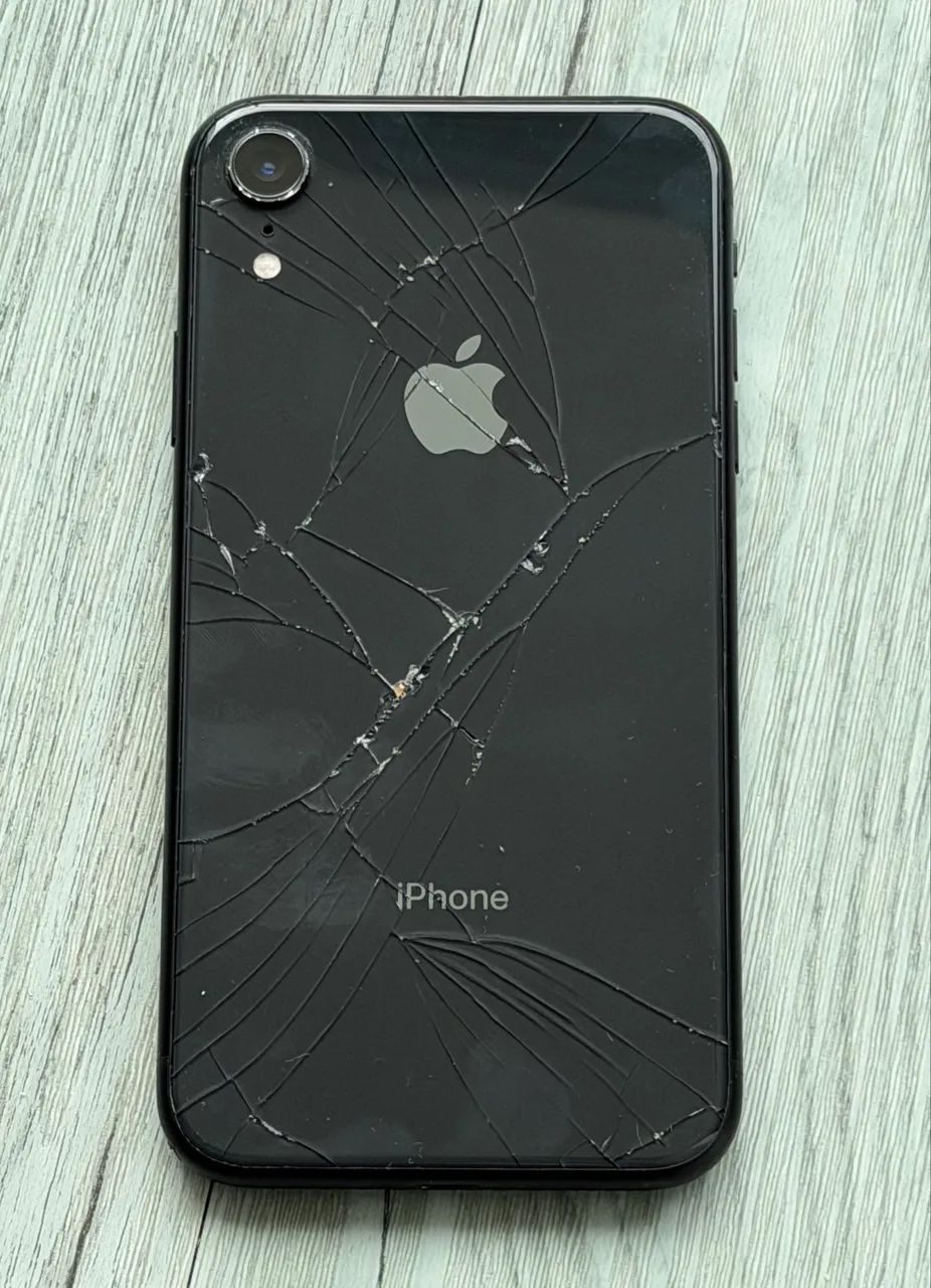 Apple iPhone XR 64GB (vidro traseiro quebrado) - Foto 4