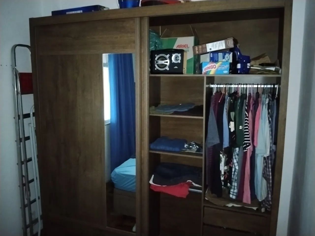 GUARDA-ROUPA CASAL