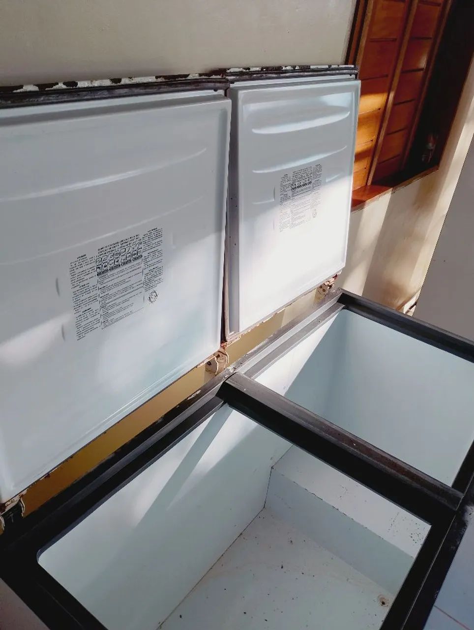 Freezer Esmaltec 