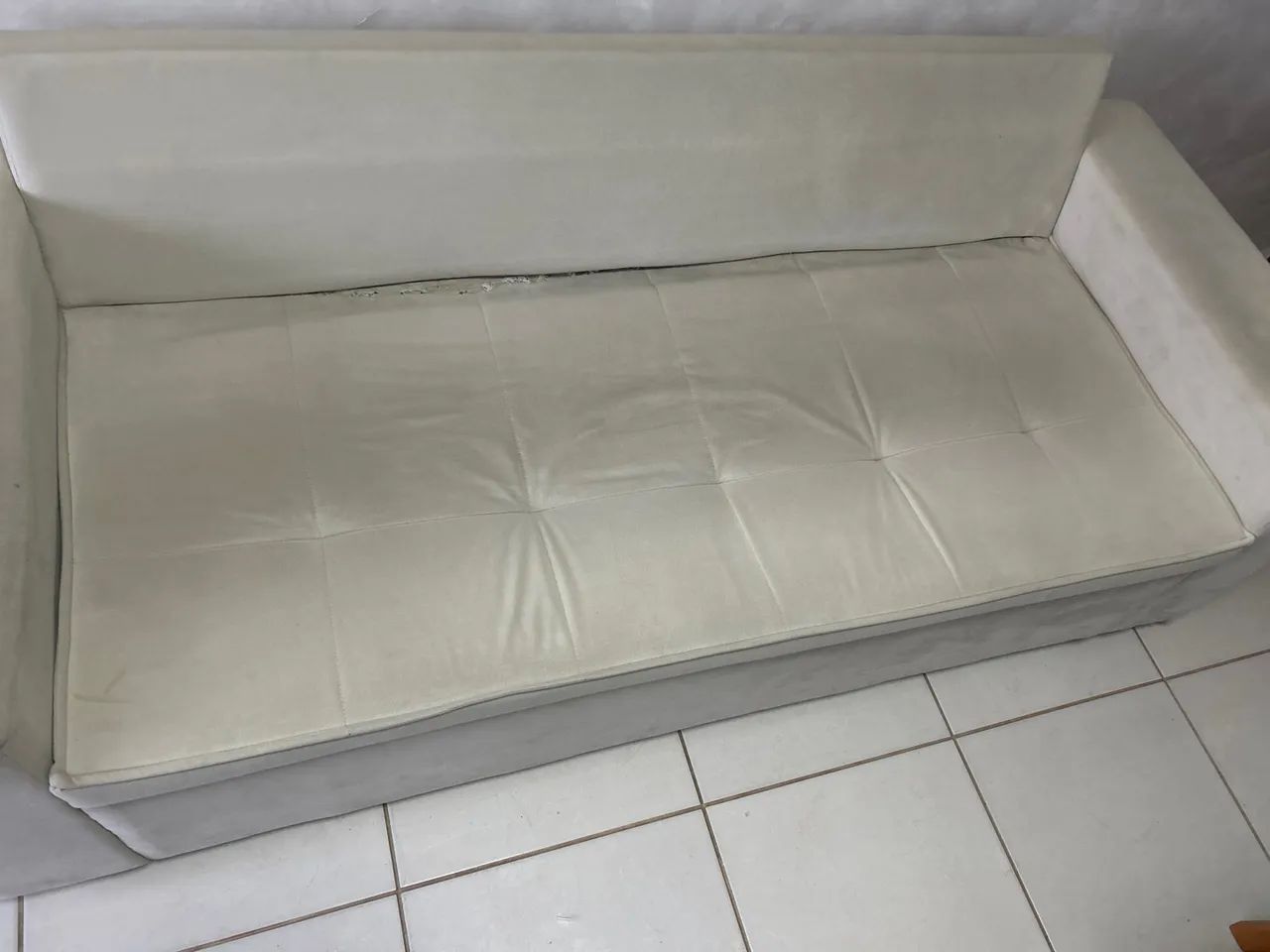 Vendo Sofá semi-novo 2 metros