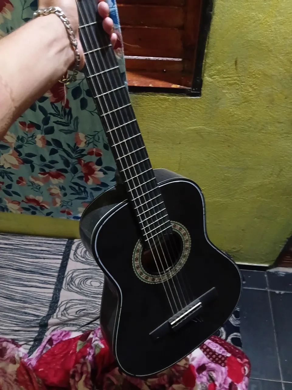 Violão usado