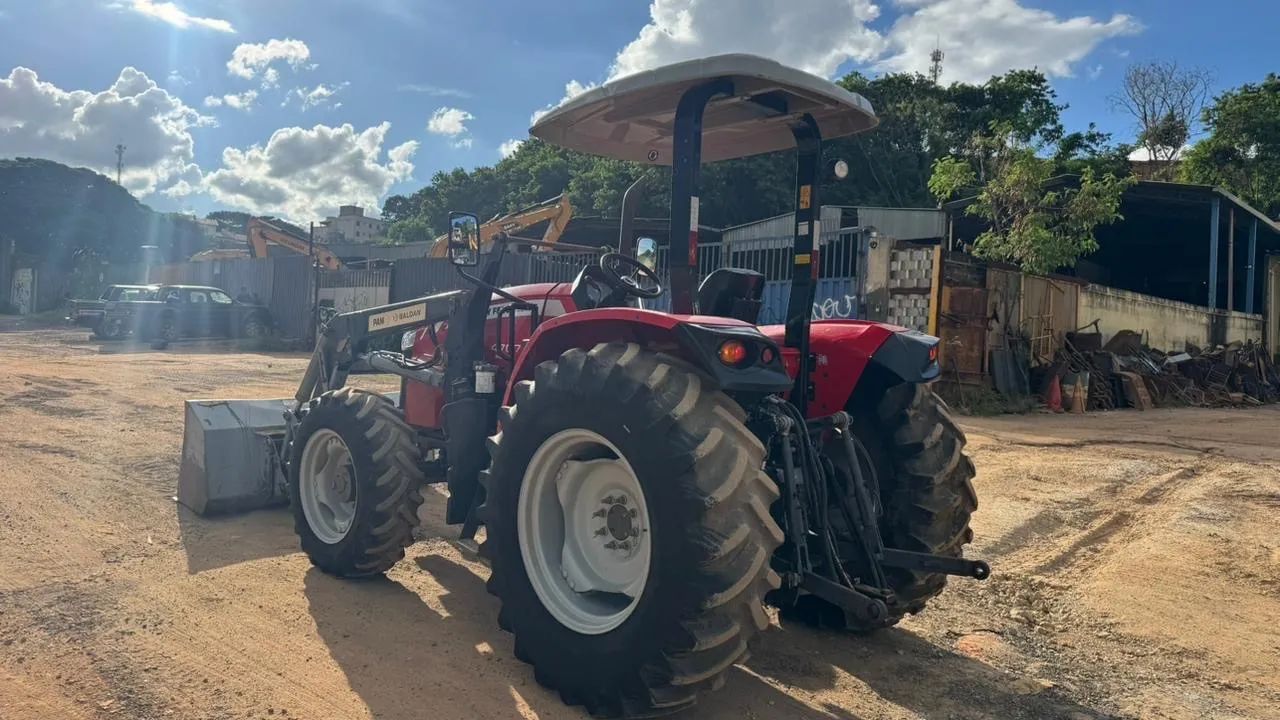 Trator 4707 com Madal Baldan  - Foto 5