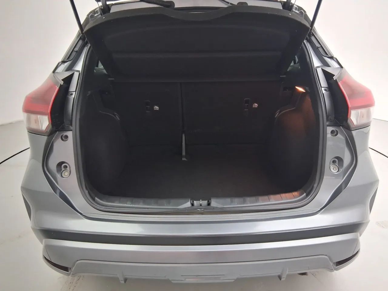 Nissan Kicks Sense 1.6 16V Flex Aut., foto 9 de 18