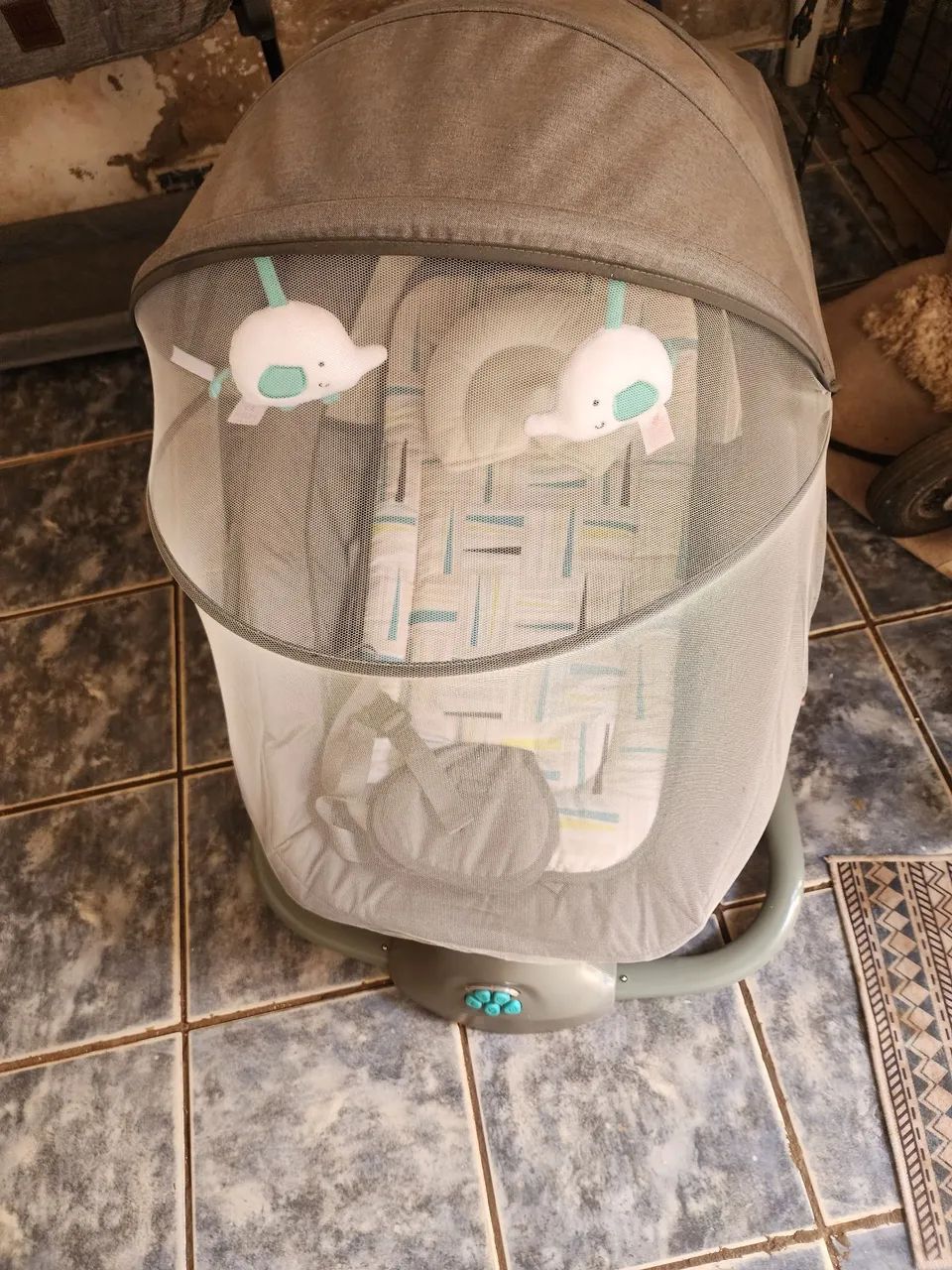 Cadeira de balanço automática para bebê 
