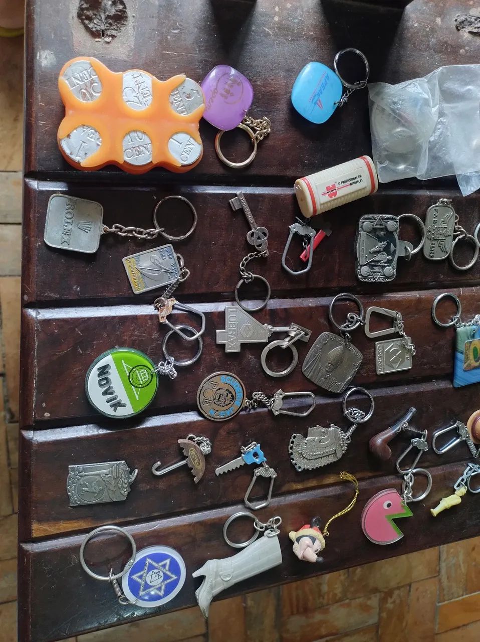Lote de chaveiros diversos. - Foto 4