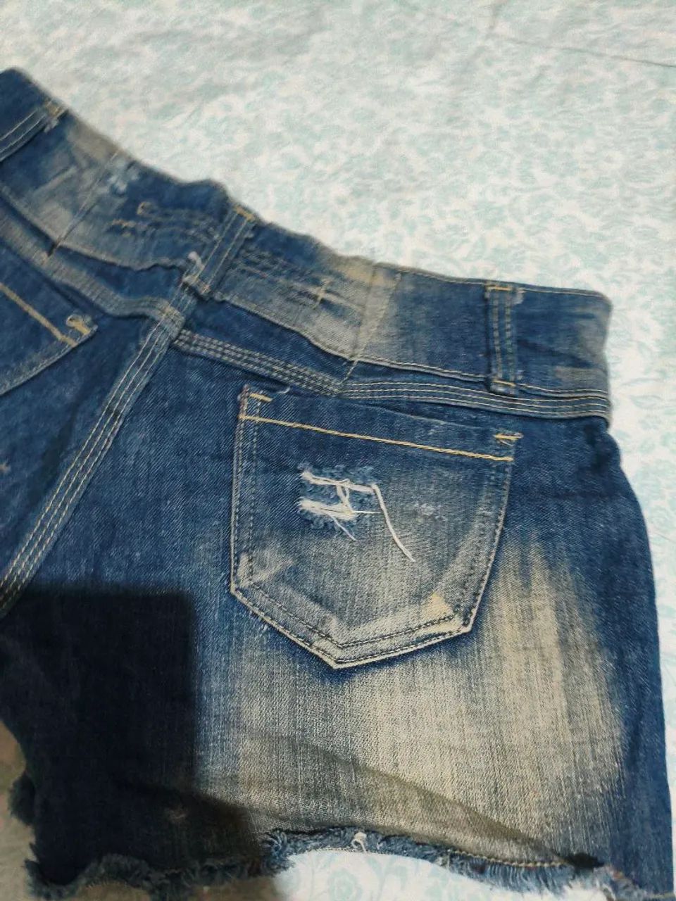 Short curto jeans feminina P - Foto 5