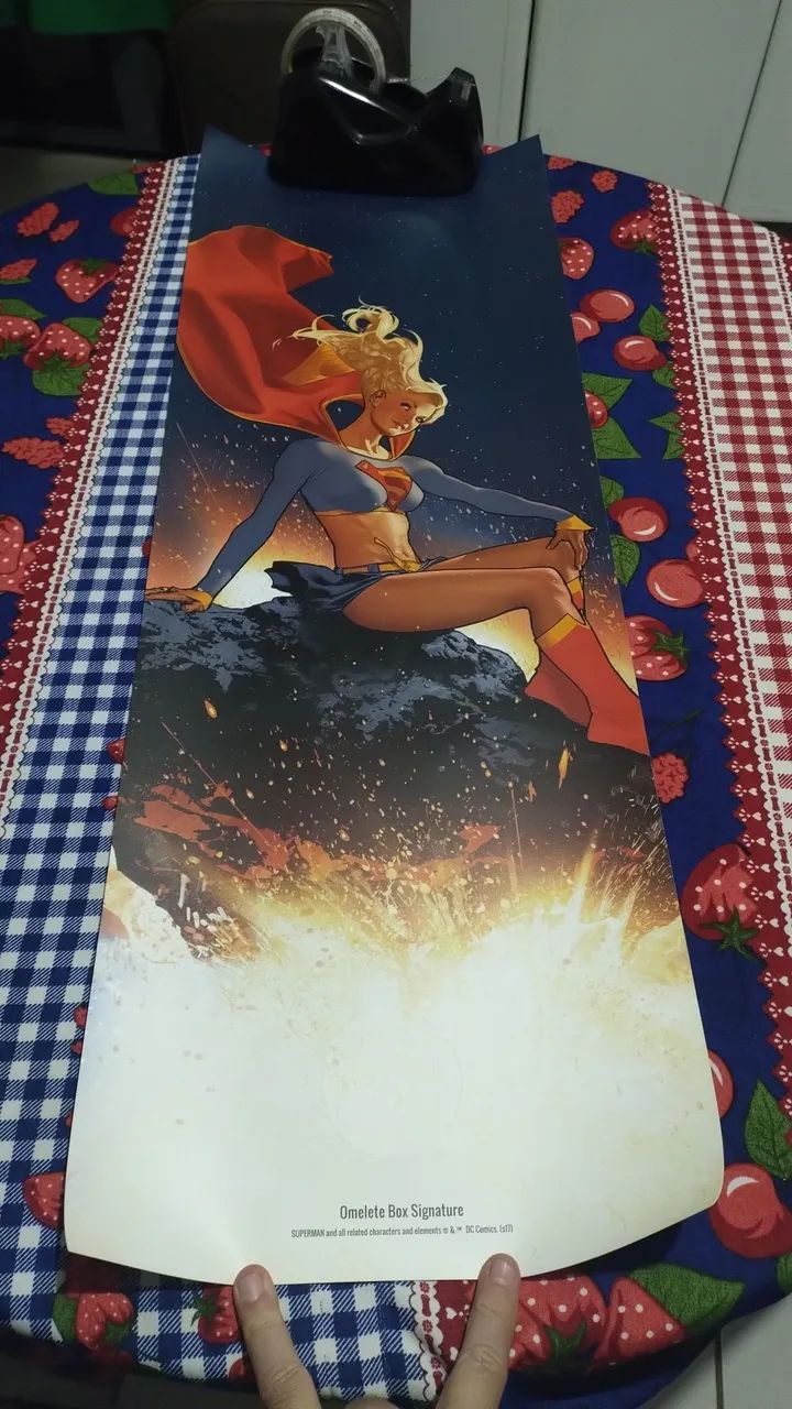 Poster omelete in box oficial DC comics - Foto 2