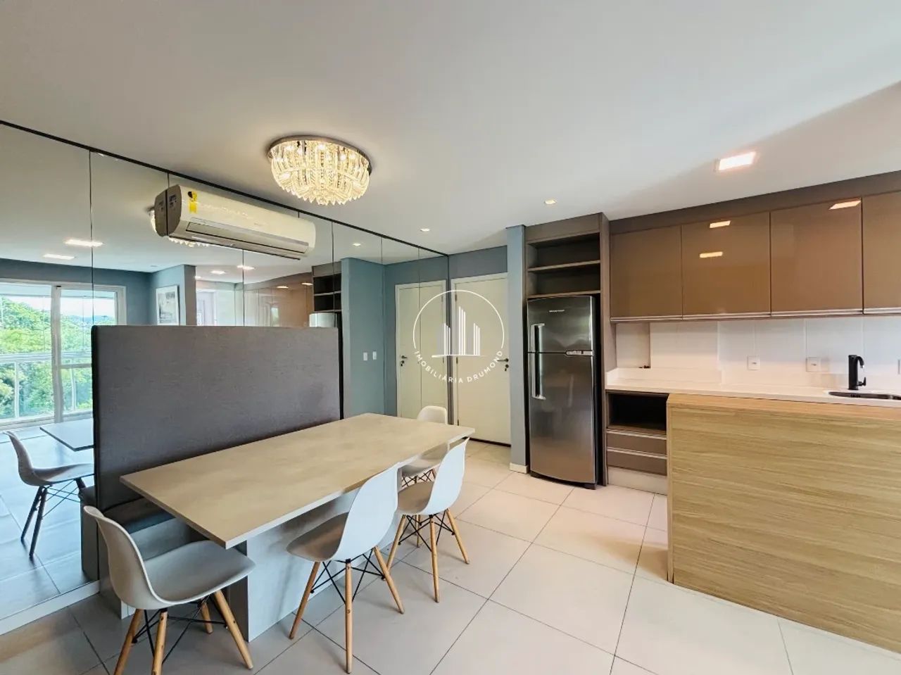 Apartamento 3 Quartos com 1 Suíte e 75m² - Centro - CEN