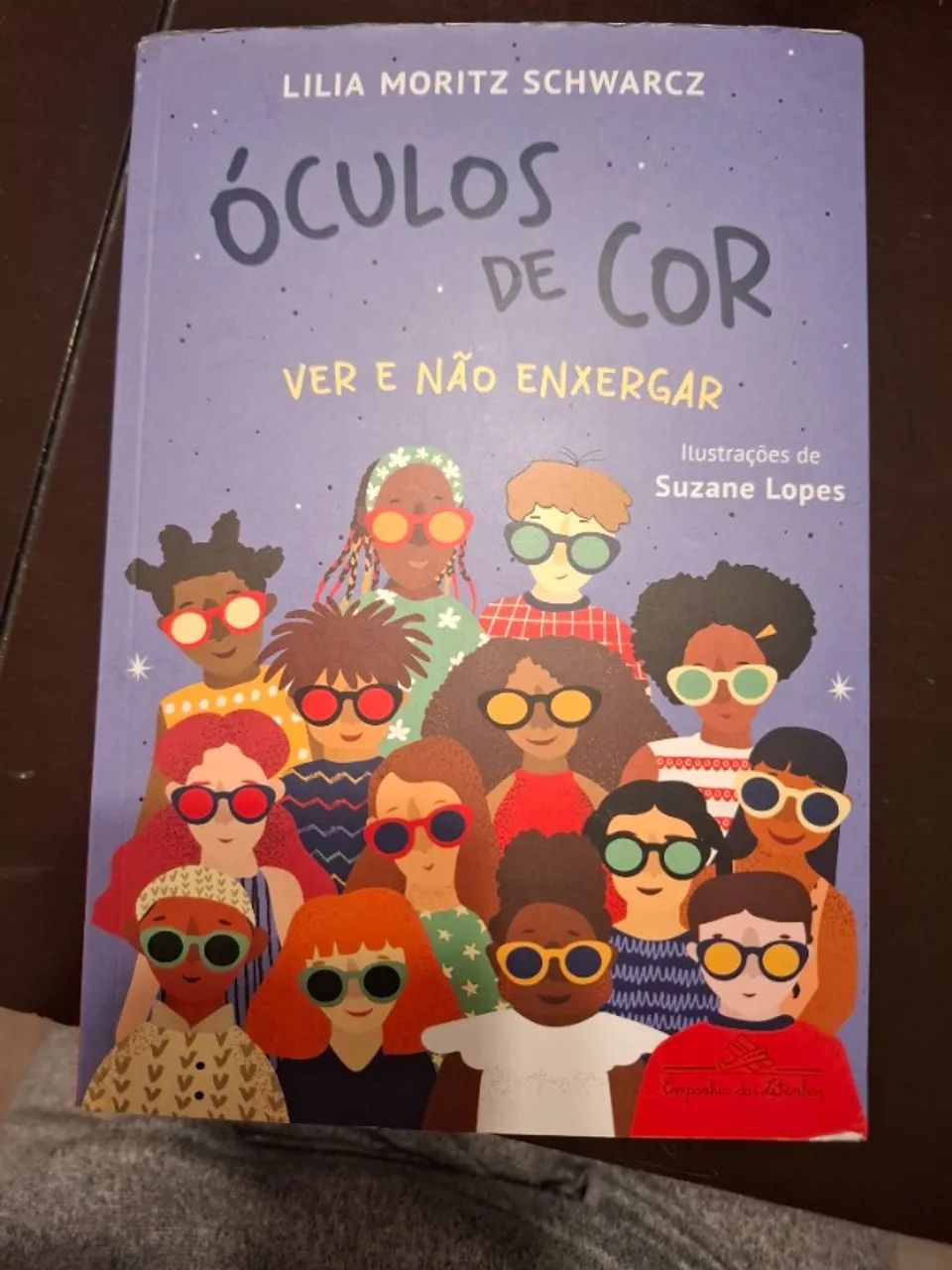 Livro Óculos de Cor - Lilia Schwarcz