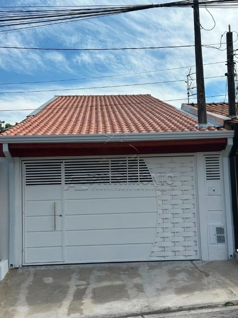 CASA TERREA 2 DORMITÓRIOS , SENDO 1 SUÍTE | NOVA IPANEMA