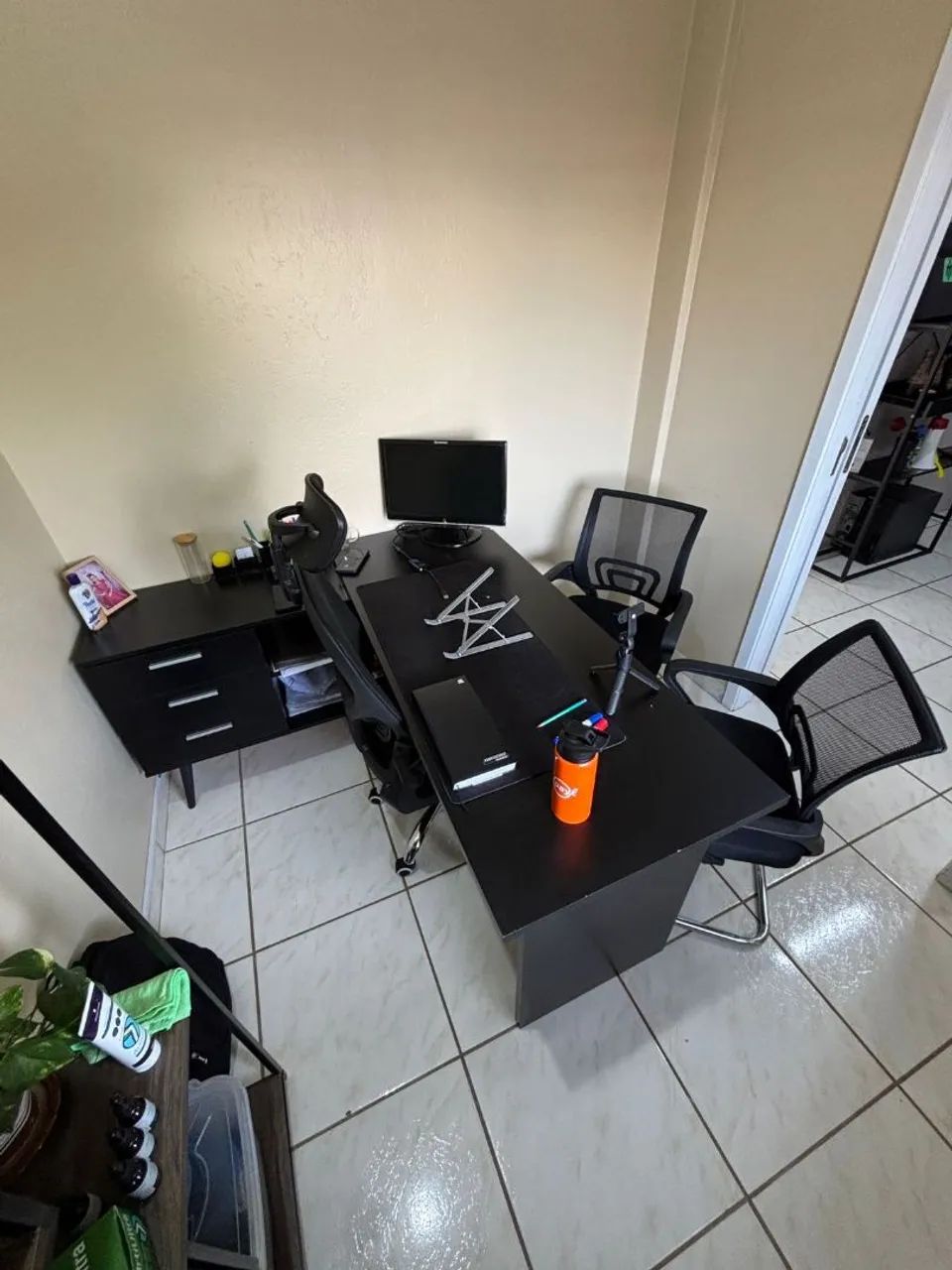  Escrivaninha  - Foto 5