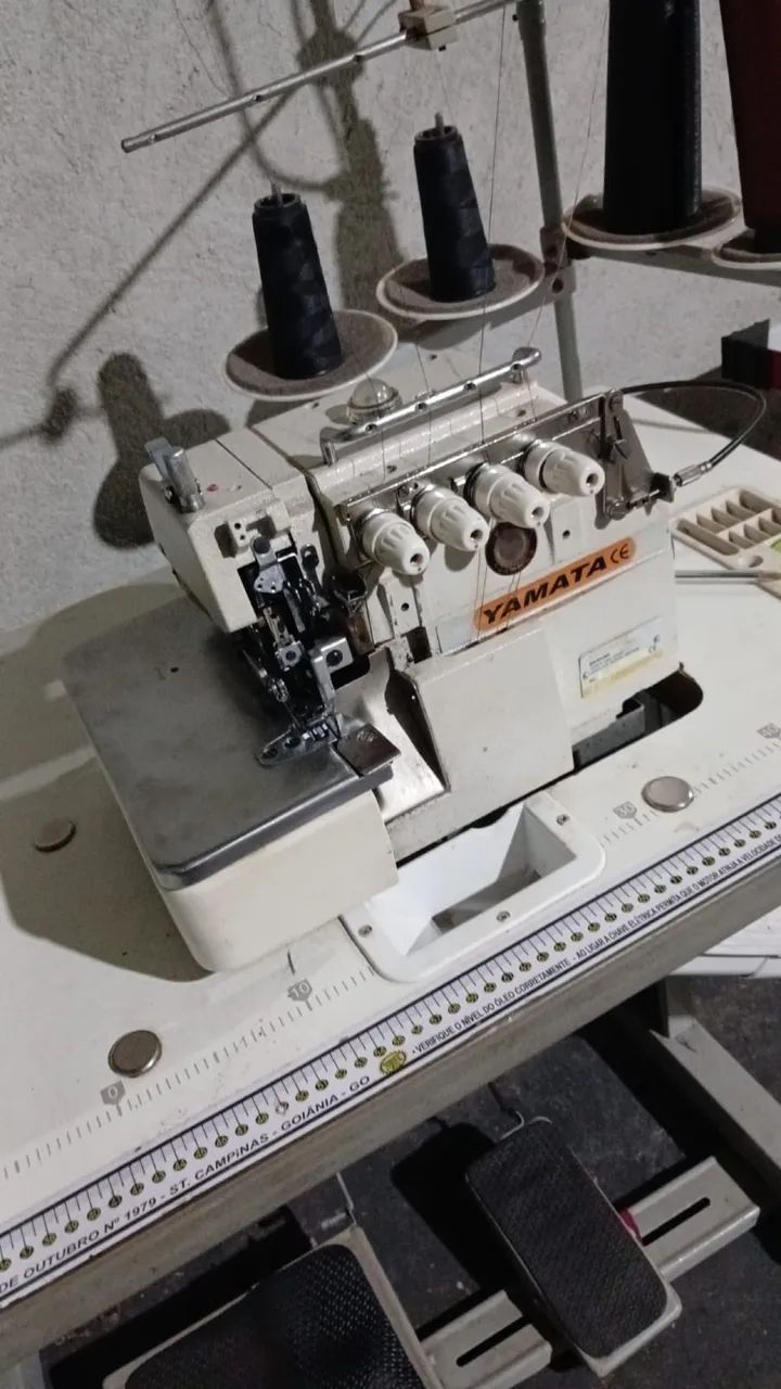 Máquina Oveloque a venda - Foto 2