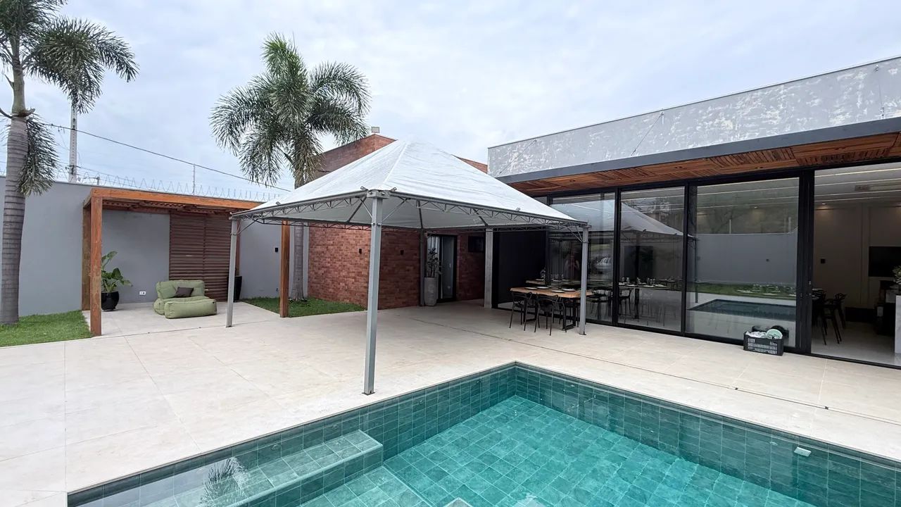 Tenda pirâmide 5x5 com calha reforçada semi nova  - Foto 4