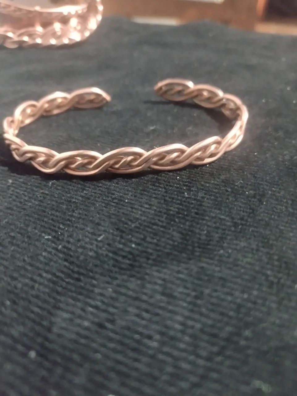 Pulseira de cobre natural artesanal ajustável  - Foto 2