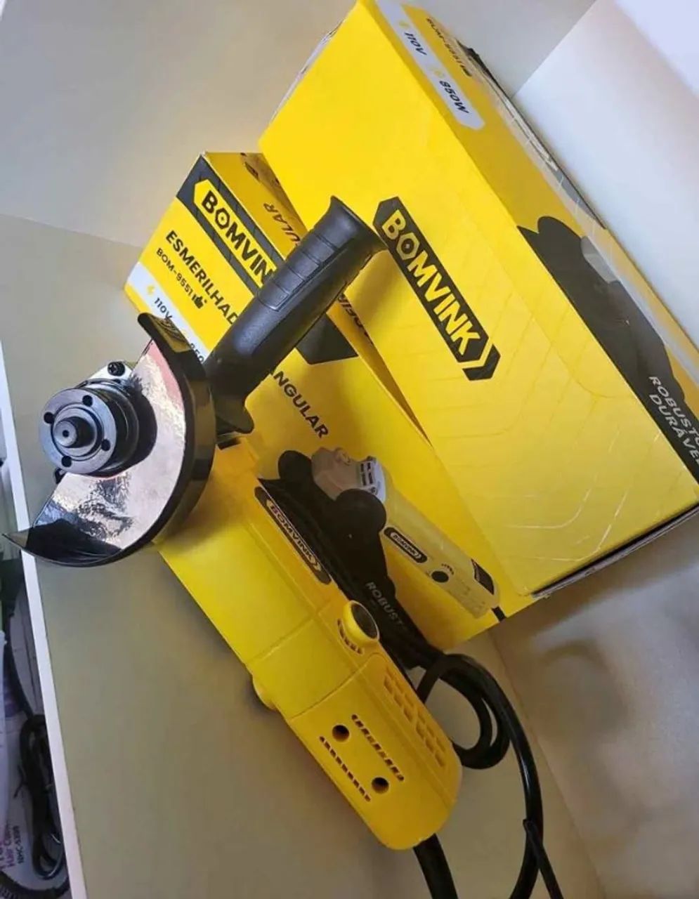Esmerilhadeira Angular 710W - Ideal para Cortes e Desbastes - Foto 3