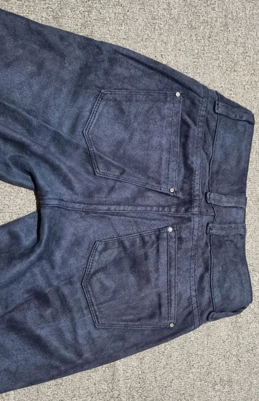 Calça preta P 36 tecido lindo - Foto 2