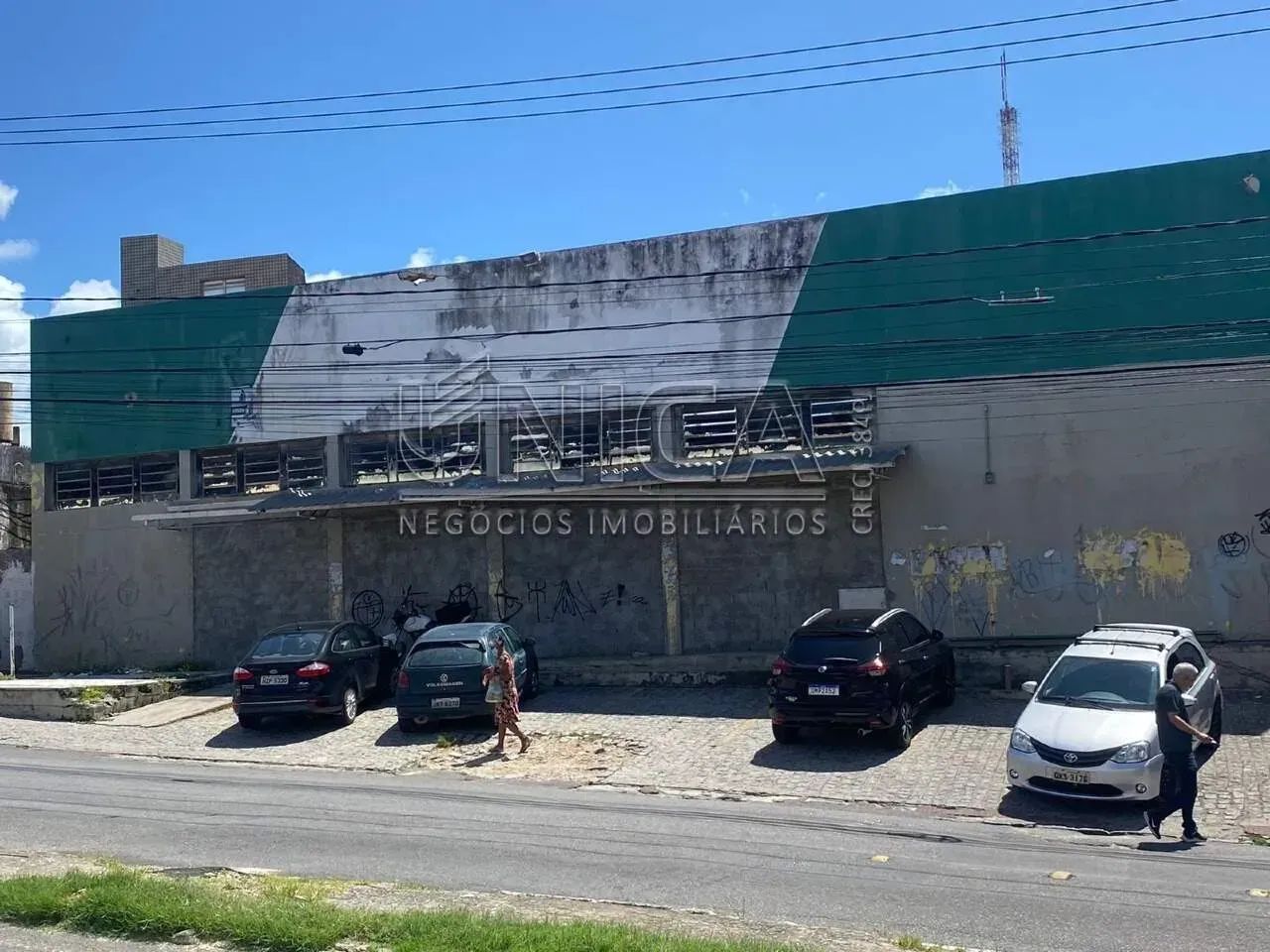 Compre Galpão na Avenida Visconde de Maracajú - Foto 2