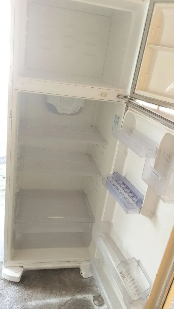 Geladeira Electrolux frosfre duplex  - Foto 4