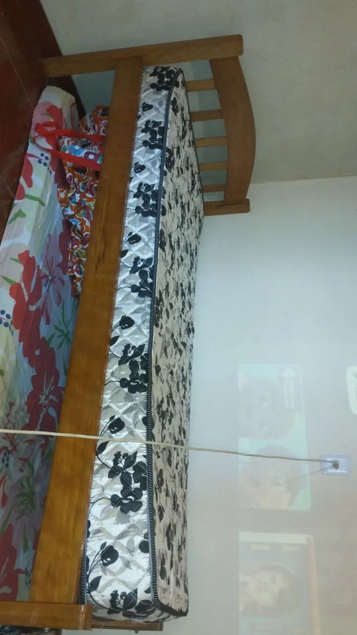 Combo cama+ colchão solteiro 