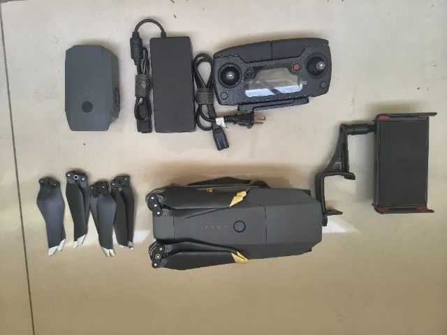 Drone Mavic Pro Combo com case e 2 baterias impecável pouco uso.  - Foto 3