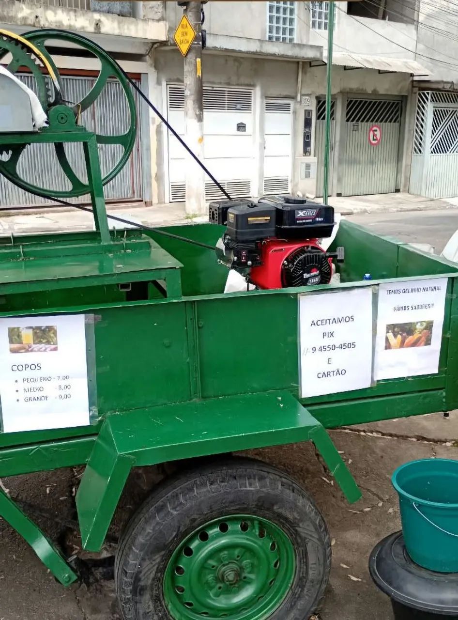 Carretinha Caldo de Cana com moenda e motor. Vendendo com dó. - Foto 2