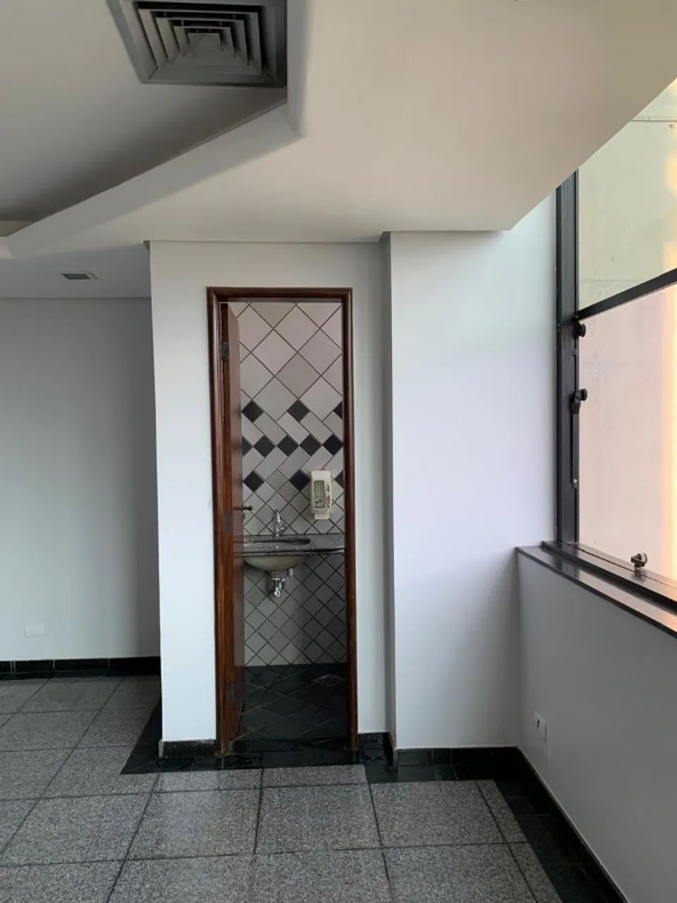 Sala comercial - ed. Rizzo Plaza - 25m2 - Foto 3