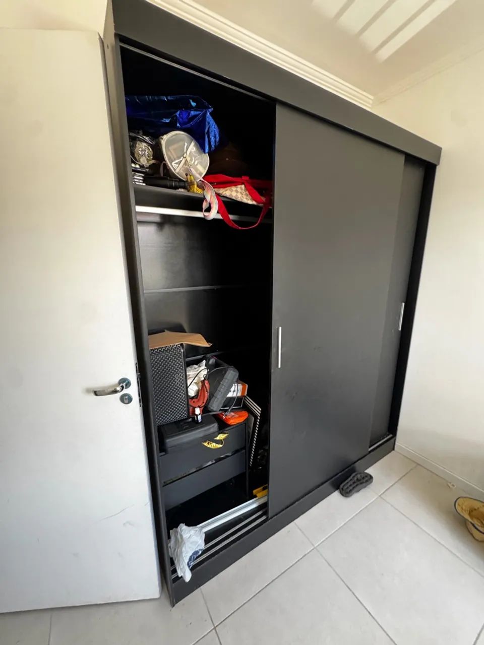 Guarda Roupa - Foto 2