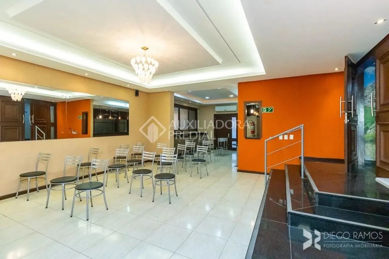 Apartamento 3 dormitórios, uma vaga, bairro Floresta Porto Alegre RS - Foto 8