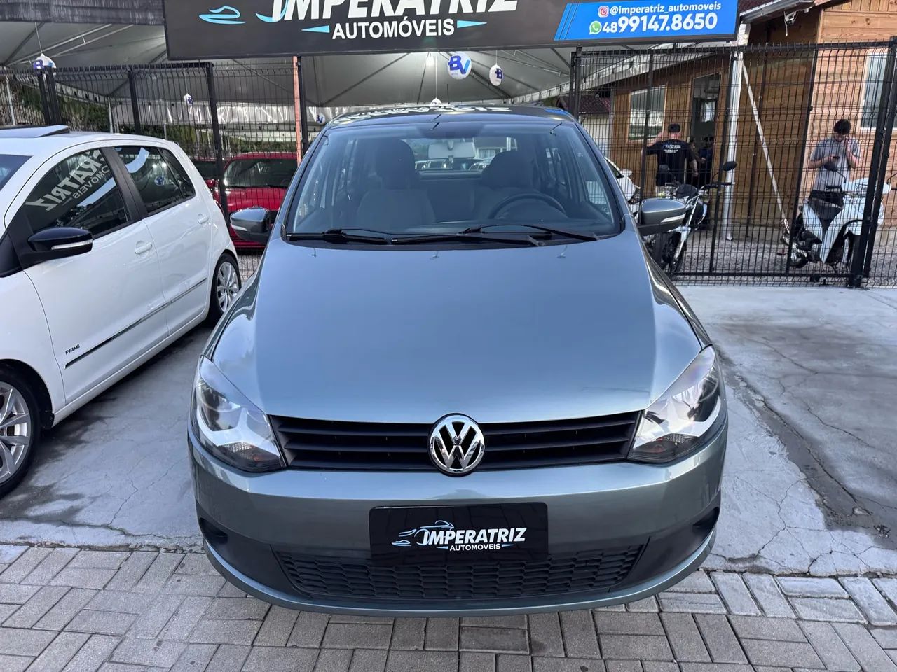 Volkswagen Fox 1.6 MI Total Flex 8V 5P 2012 - Foto 2