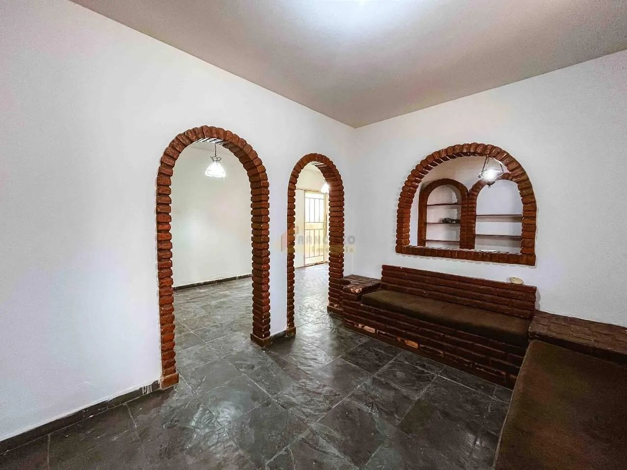Casa localizada no Bairro Esplanada