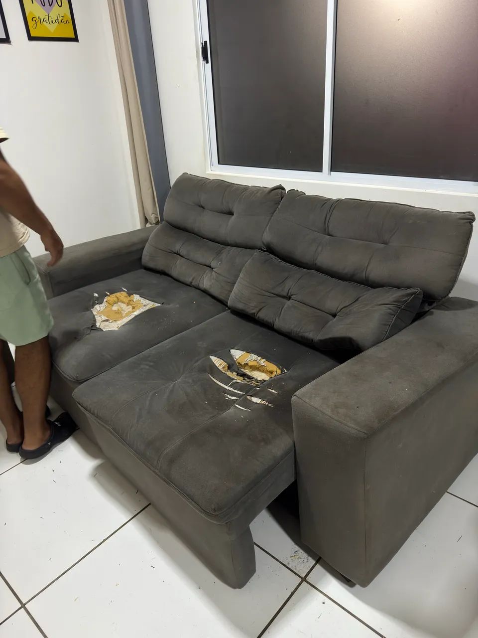 Sofá usado - Para reforma65566255980290120