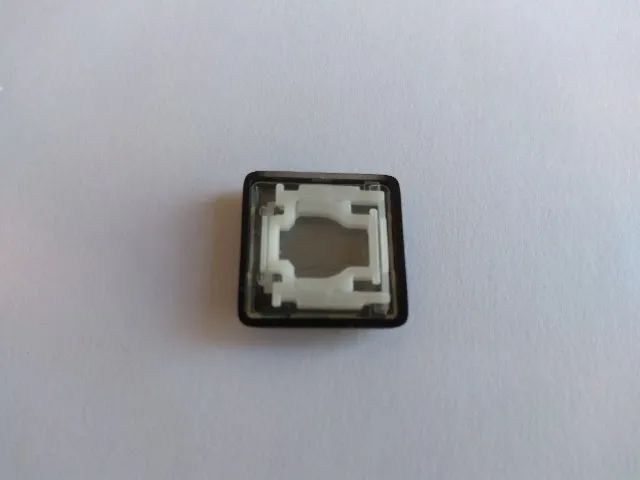 Teclas Avulsas Para Teclado Iluminado Logitech K800 - Foto 3