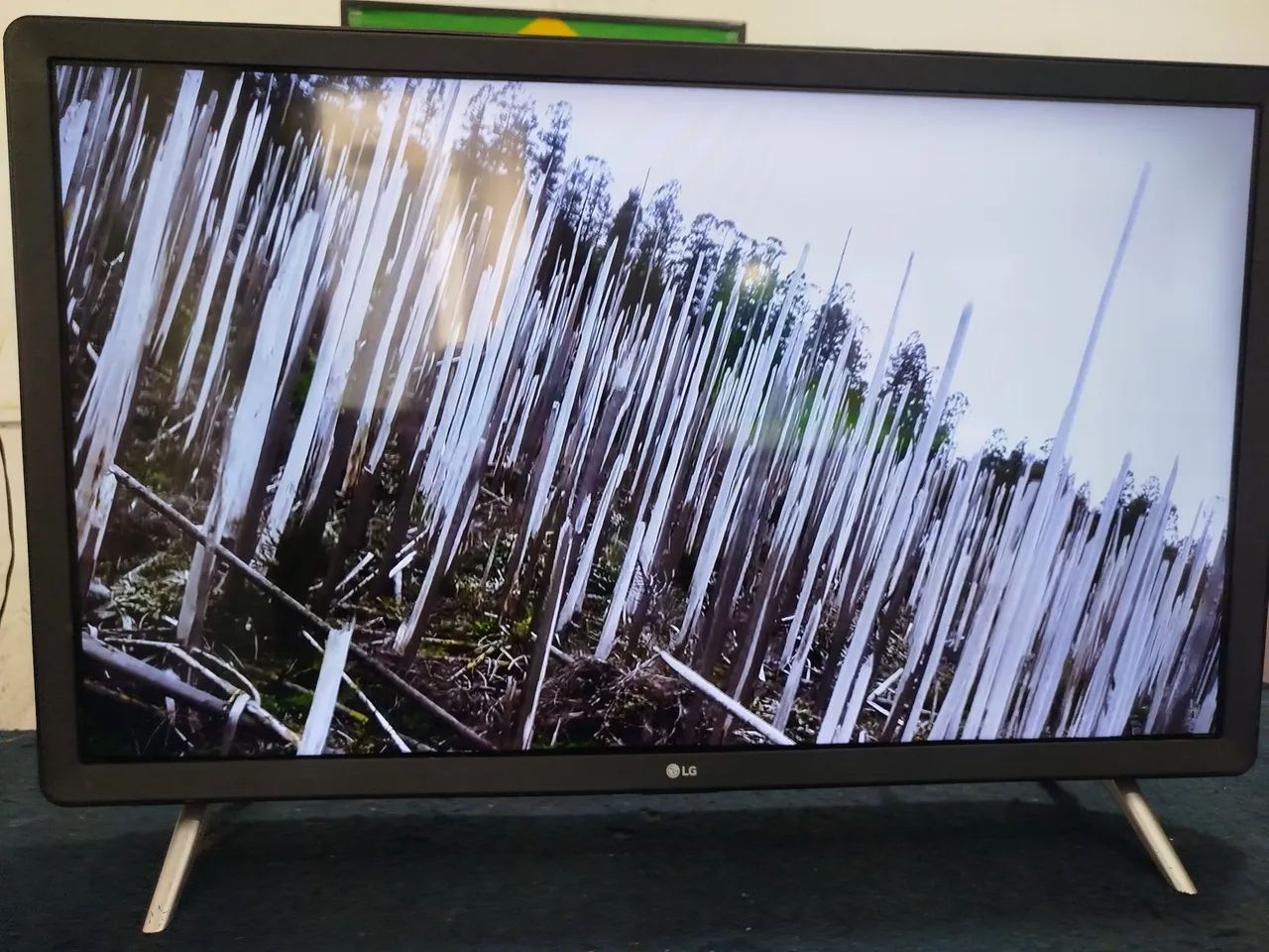 Tv 32 polegadas smart webos  - Foto 2