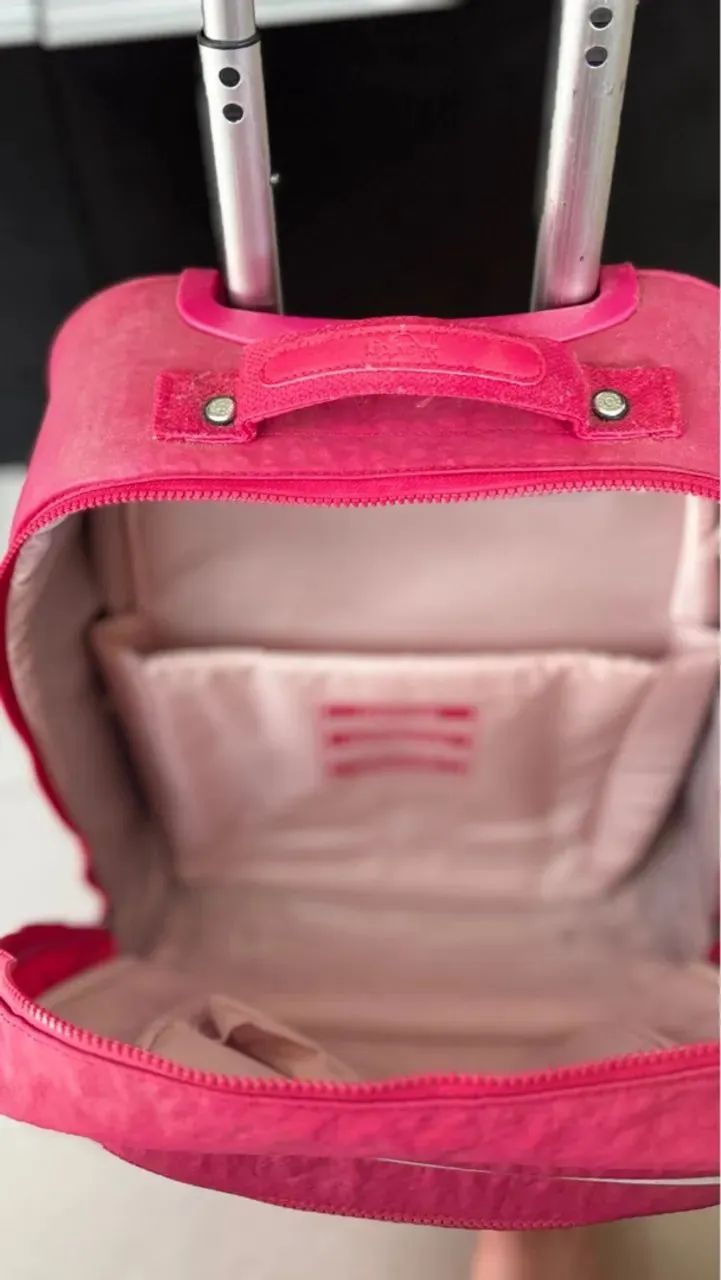 Mala de rodinhas kipling rosa 26 litros