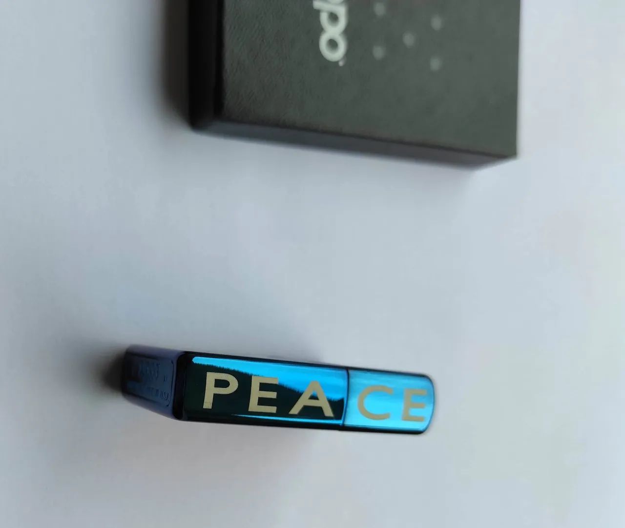 Isqueiro Zippo Peace on the side - Foto 2