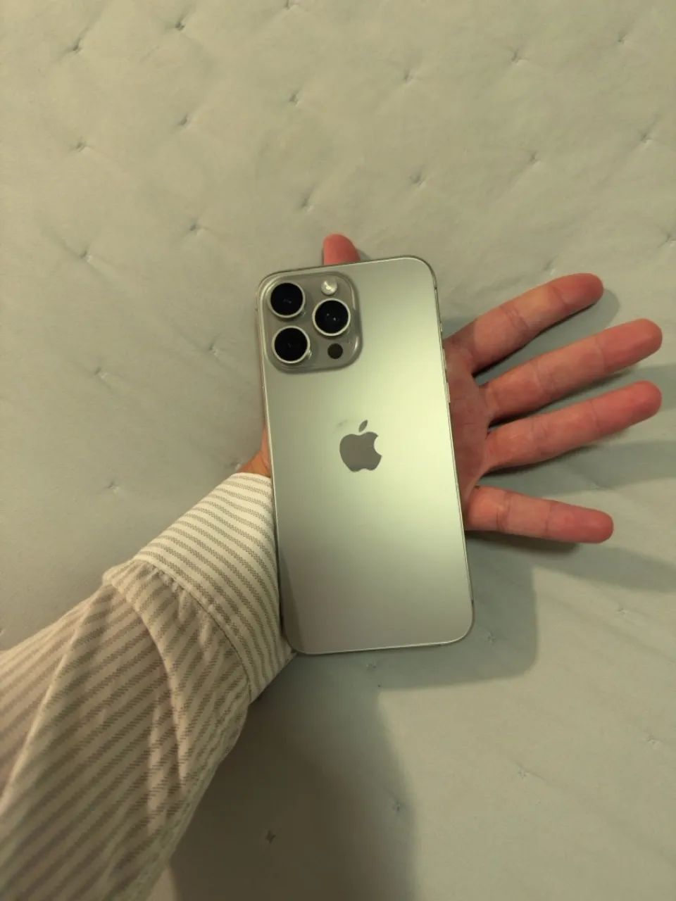 iphone 15 pro max - Foto 2