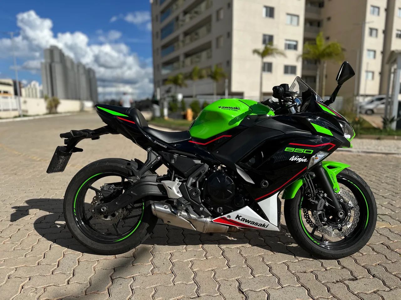Kawasaki 650r 649cc 2022 - 1483365815 | OLX