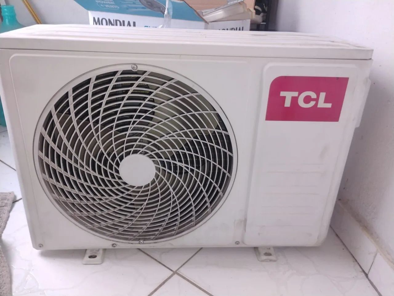 Vendo ar condicionado split 9 mil BTUS  - Foto 2