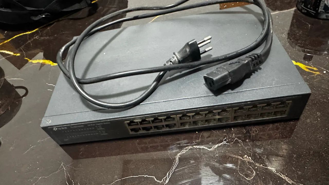 Switch TP-LINK SG1924D - Foto 3