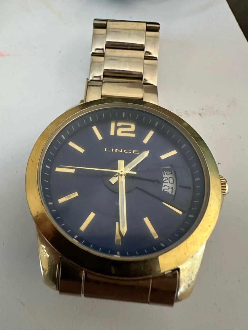 Relógio Line Dourado Novíssimo  - Foto 2