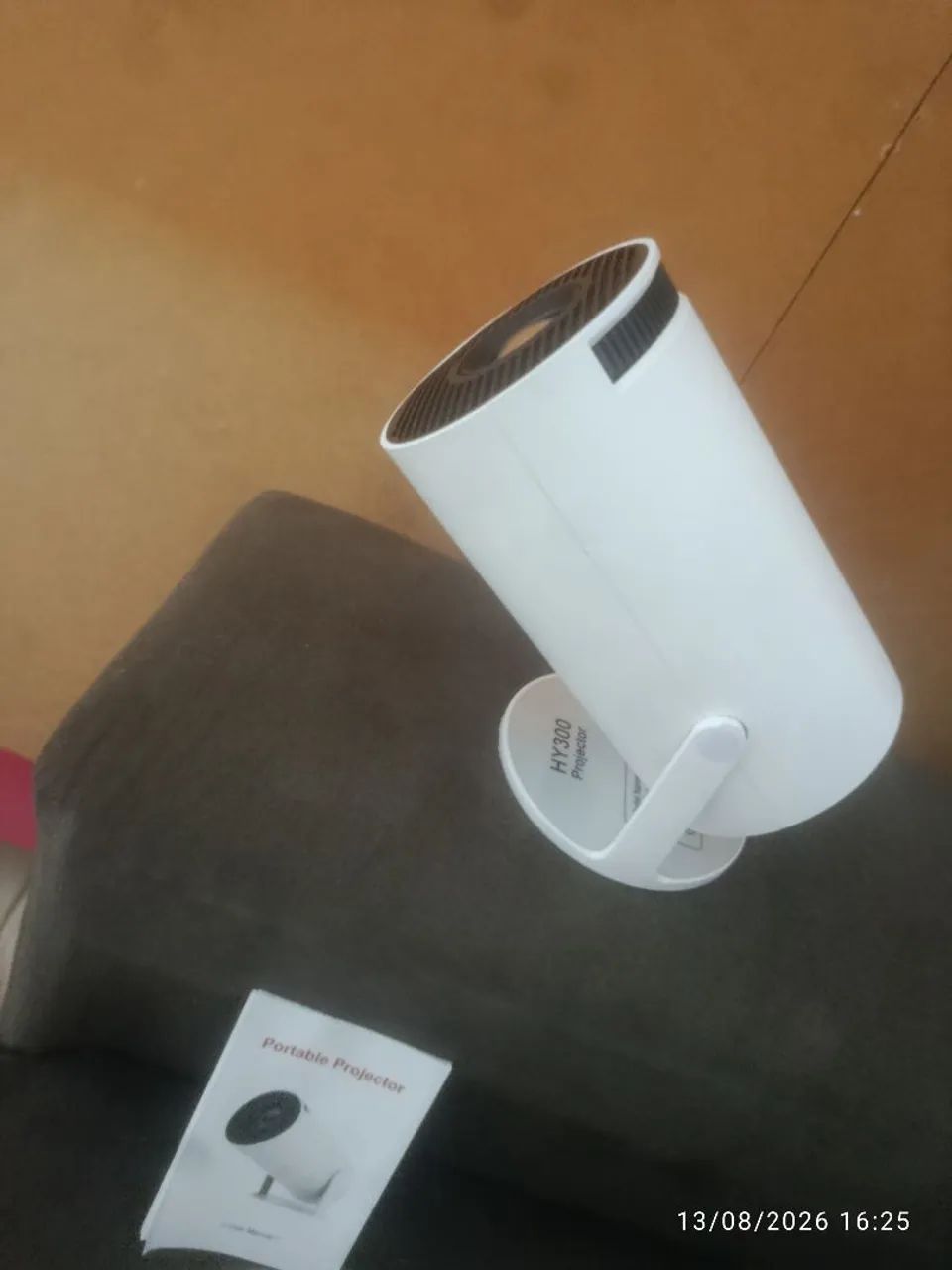 Projetor HY300
