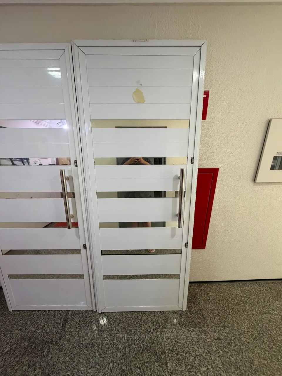Duas portas 0.80 por 2.10