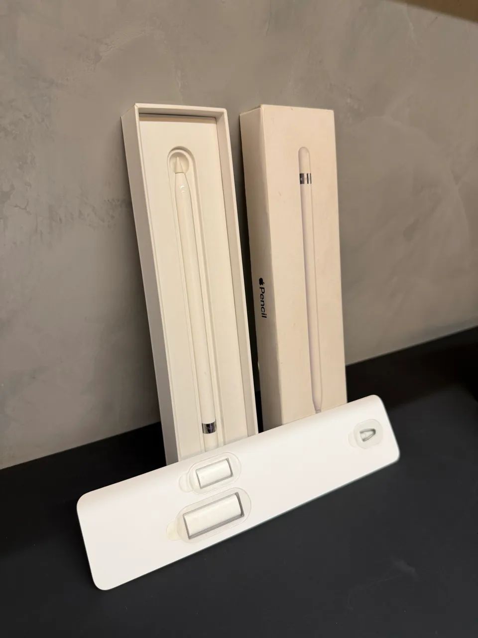 Apple Pencil (1ª Geração) - Modelo A1603 - Periféricos e