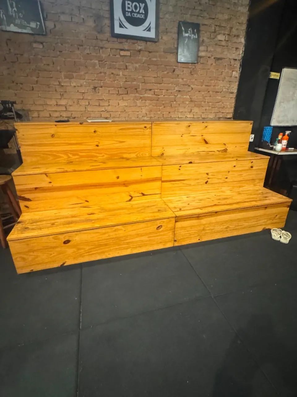 Arquibancada Modular Em Madeira (Pinus/Compensado) - Ideal Para Box, Academias E Estúdios - Foto 3