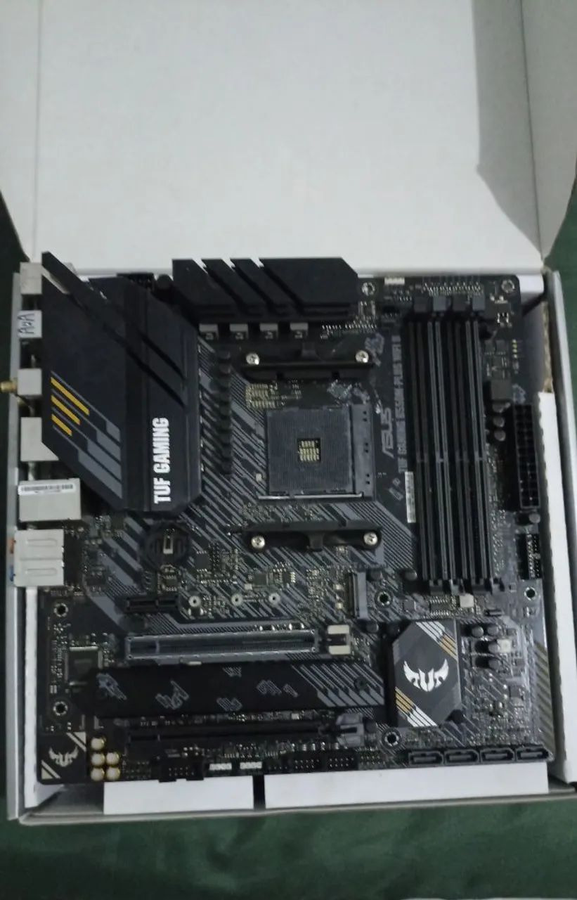 Placa mãe b550-PLUS Asus tuf (com defeito) - Foto 2
